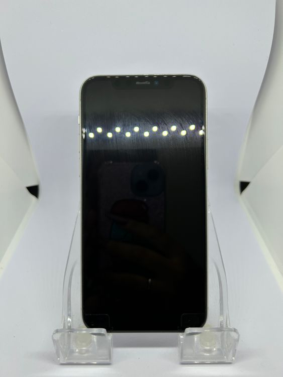 ��SIM�ե꡼ iPhone11Pro  256GB ����С�