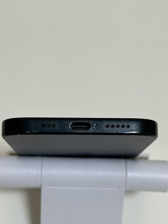 ��SIM�ե꡼ iPhone15 128GB �֥�å�