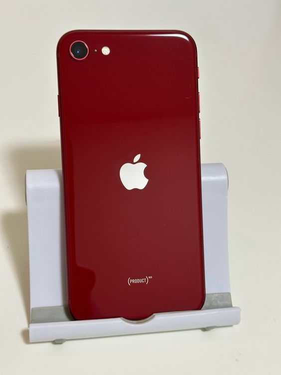 ���Хåƥ꡼84% SIM�ե꡼ iPhoneSE ��3���� 64GB ��å�