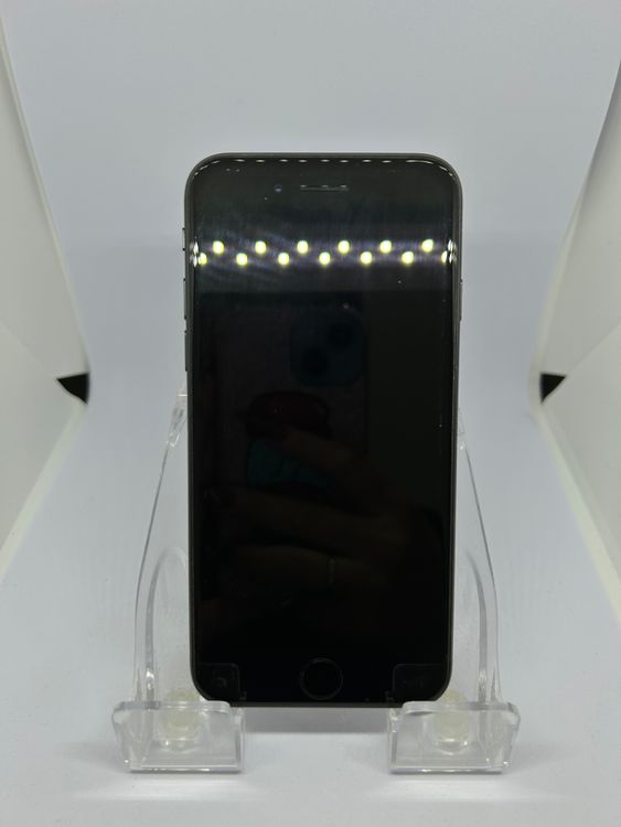 ��SIM�ե꡼ iPhoneSE��2����  128GB �֥�å�