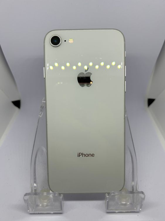 iPhone8（SIMフリー・国内版・） 商品一覧｜ムスビー【中古スマホ