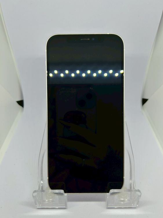 ��SIM�ե꡼ iPhone12  64GB �ۥ磻�� �Хåƥ꡼79%