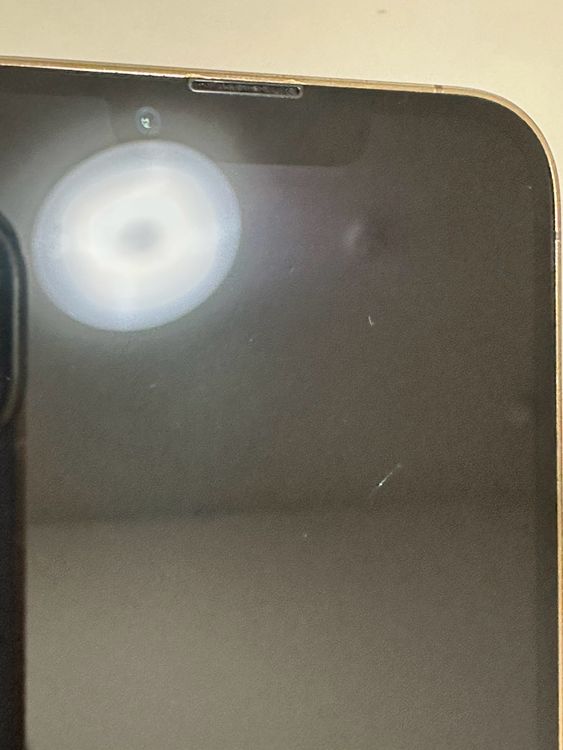 ���Хåƥ꡼82% SIM�ե꡼ iPhone13Pro 128GB �������