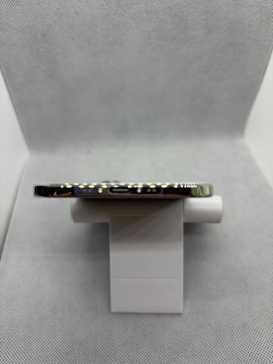 ������Ʊ�� SIM�ե꡼ iPhone Air 256GB �ۥ磻�� �Хåƥ꡼100%