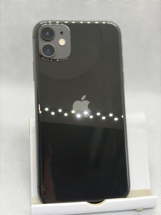 ���Хåƥ꡼86% ���� SIM�ե꡼ iPhone11 64GB �֥�å�