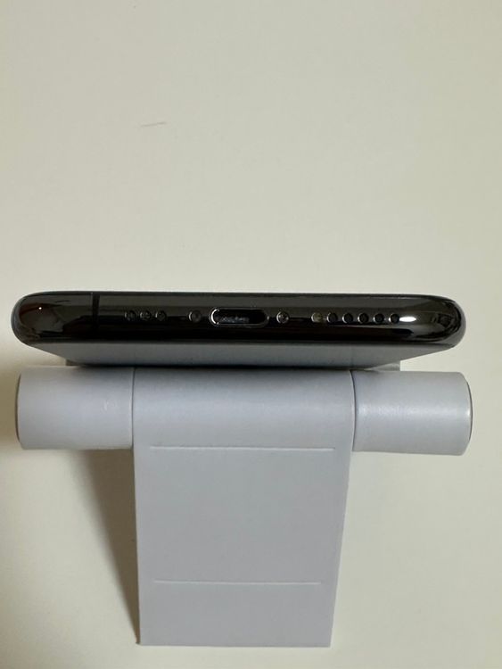��SIM�ե꡼ iPhone11Pro 64GB ���ڡ������졼