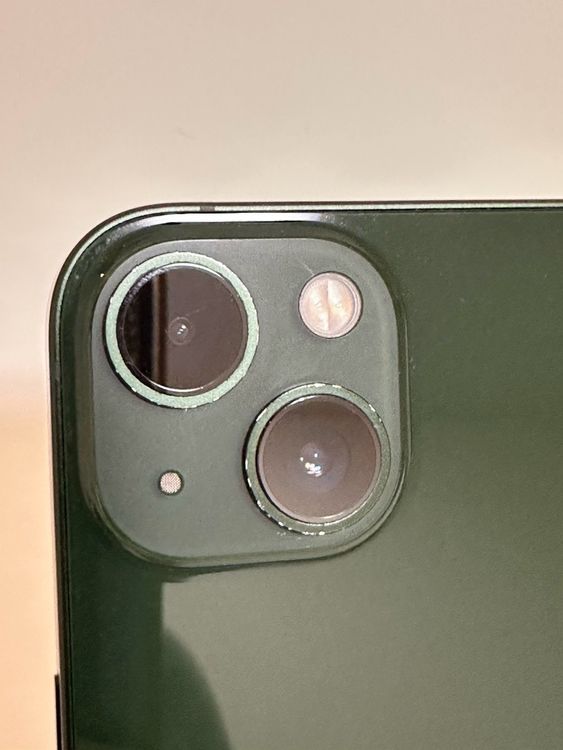 ���Хåƥ꡼83% SIM�ե꡼ iPhone13 128GB ���꡼��