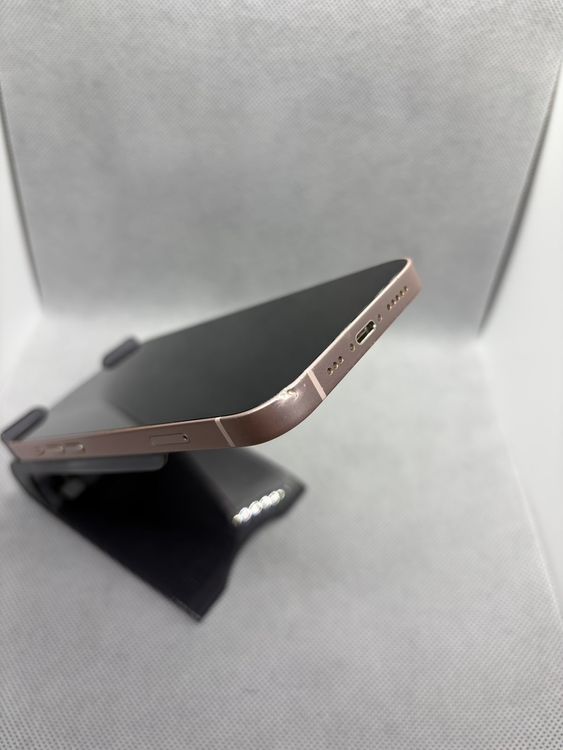 ���ϥԥͥ��ͥå� SIM�ե꡼ iPhone13 256GB �ԥ� �Хåƥ꡼81%