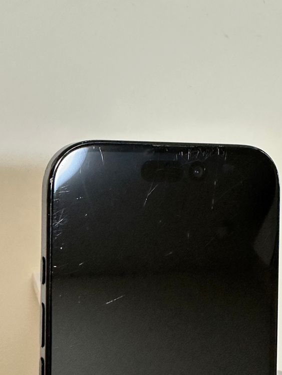 ���Хåƥ꡼90% SIM�ե꡼ iPhone16 128GB �֥�å�