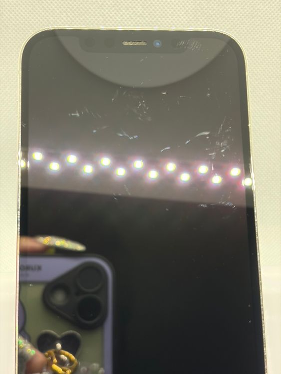 ���Хåƥ꡼85% SIM�ե꡼ iPhone12Pro 512GB ����С�