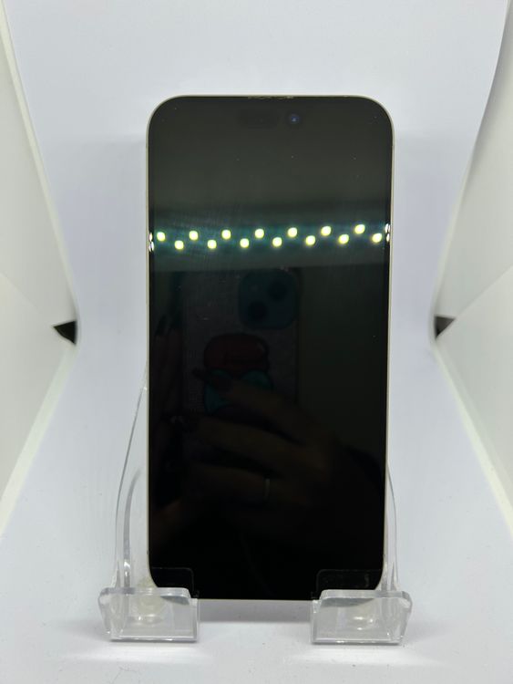 ��SIM�ե꡼ iPhone15ProMax  512GB �ʥ���������˥���