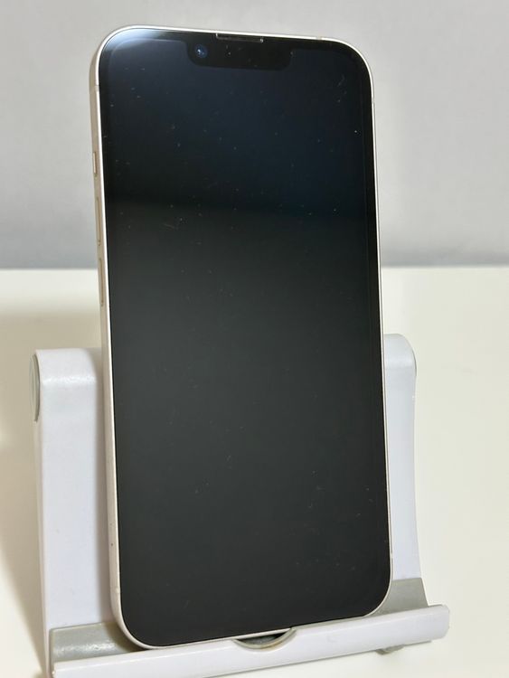 ���Хåƥ꡼84% SIM�ե꡼ iPhone14 128GB �������饤��