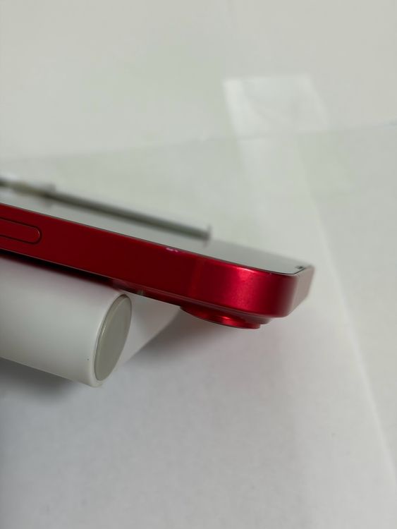 ���Хåƥ꡼82% SIM�ե꡼ iPhone14 128GB ��å�