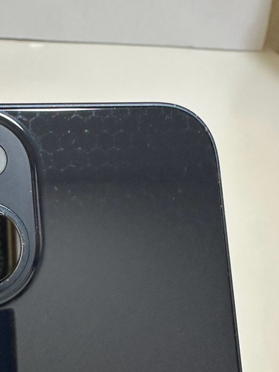 ���Хåƥ꡼91% SIM�ե꡼ iPhone14 256GB �ߥåɥʥ���