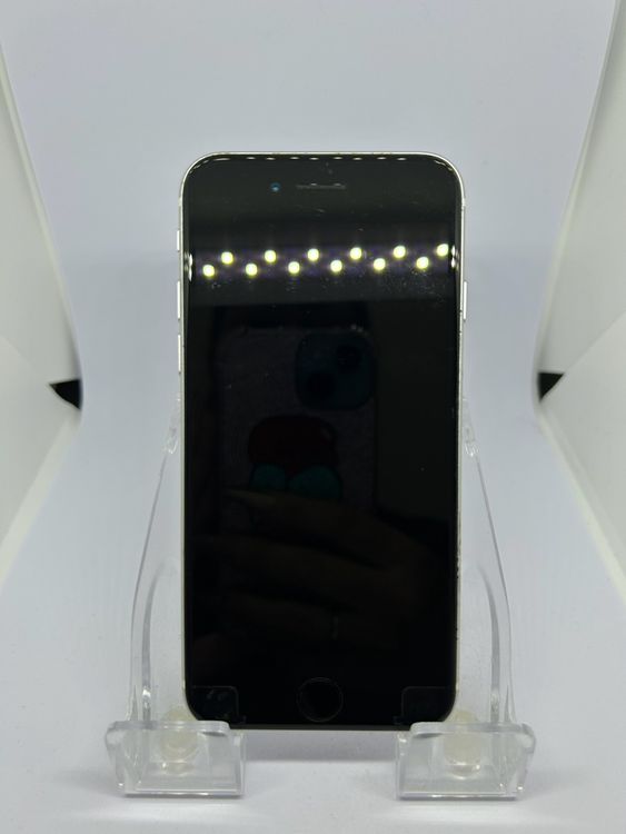 ��SIM�ե꡼ iPhoneSE ��2���� 64GB �ۥ磻��