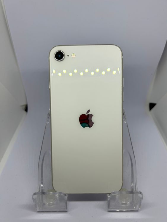 ��SIM�ե꡼ iPhoneSE��3����  64GB �������饤�� �Хåƥ꡼74%