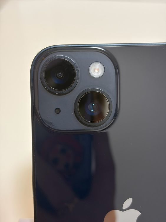 ���Хåƥ꡼88% SIM�ե꡼ iPhone14 128GB �ߥåɥʥ���