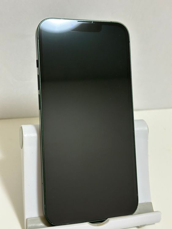 ���Хåƥ꡼80% SIM�ե꡼ iPhone13 256GB ���꡼��