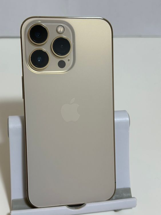 ���Хåƥ꡼81% SIM�ե꡼ iPhone13Pro 256GB �������
