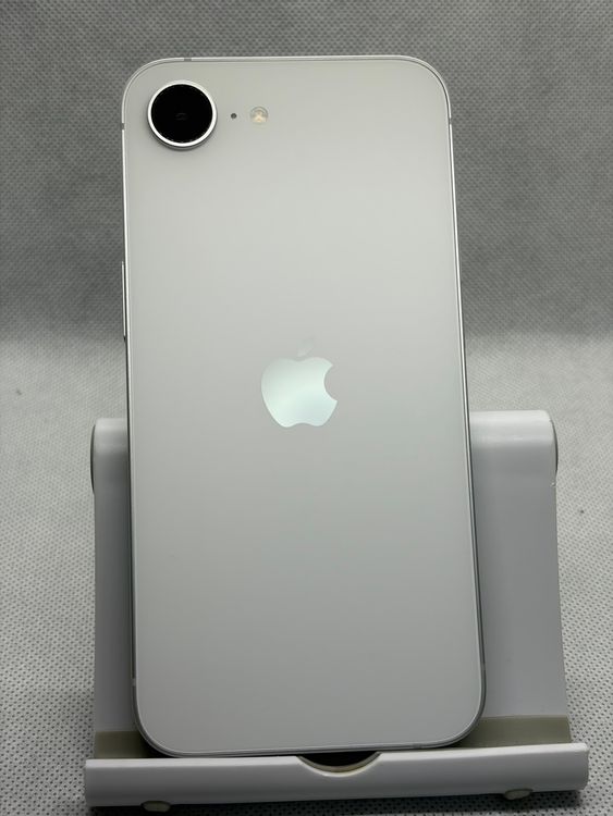 ���Хåƥ꡼100% SIM�ե꡼ iPhone16e 128GB �ۥ磻��