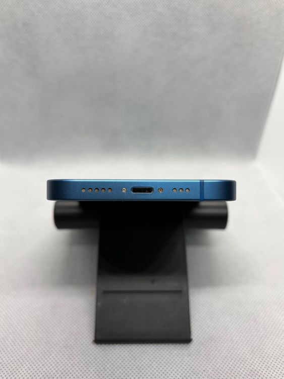 ���ϥԥͥ��ͥå� SIM�ե꡼ iPhone13 128GB �֥롼 �Хåƥ꡼84%