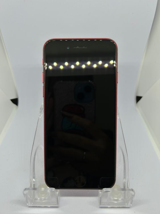 ��SIM�ե꡼ iPhone8  64GB ��å�