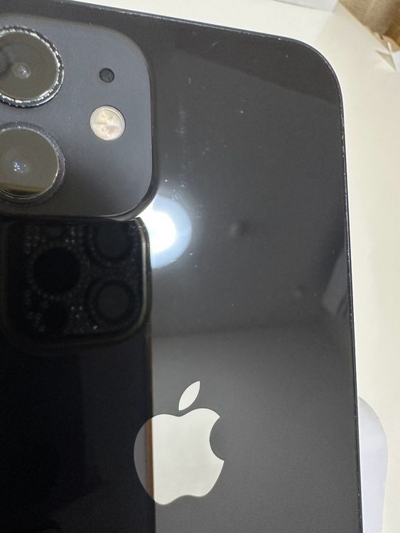 ���Хåƥ꡼81% SIM�ե꡼ iPhone12 64GB �֥�å�