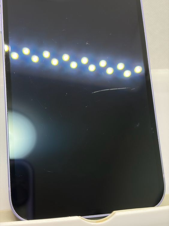 ���Хåƥ꡼81% SIM�ե꡼ iPhone12 64GB �ѡ��ץ�