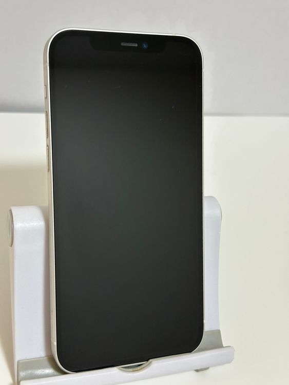 ��SIM�ե꡼ iPhone12 128GB �ۥ磻��