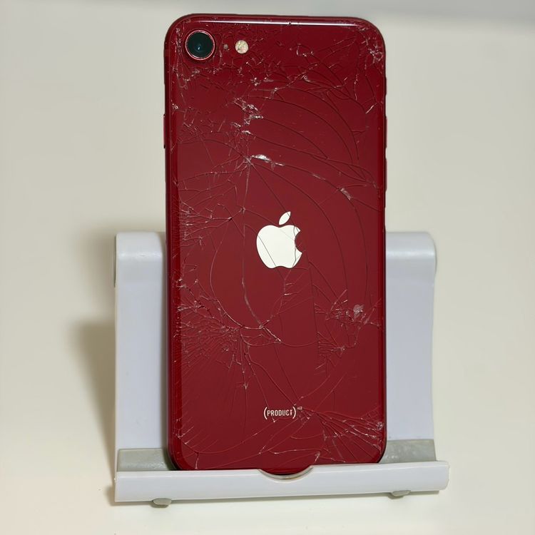 ���Хåƥ꡼80% SIM�ե꡼ iPhoneSE ��3���� 64GB ��å�