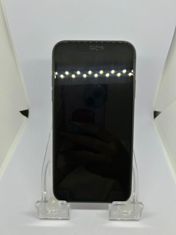 ��SIM�ե꡼ iPhone11 64GB �֥�å�