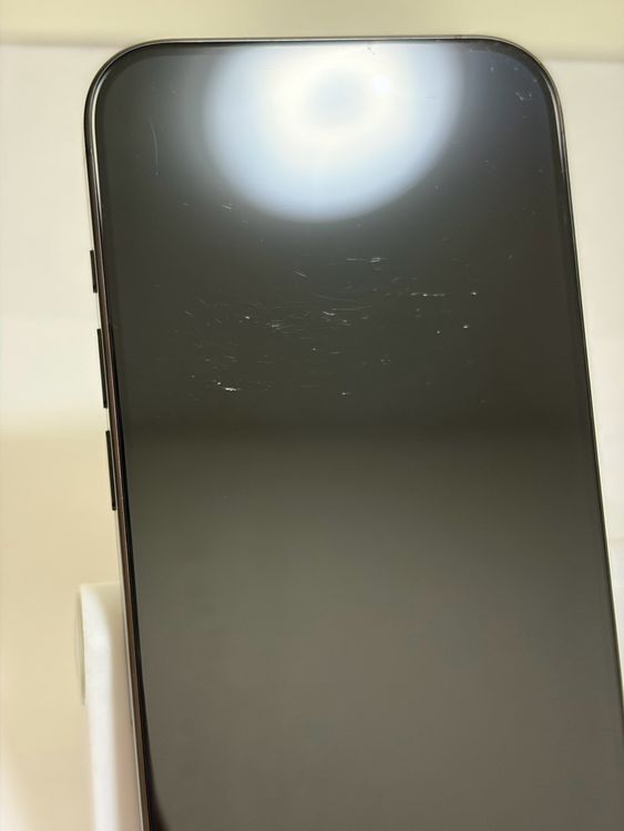 ���Хåƥ꡼87% SIM�ե꡼ iPhone15Pro 128GB �֥�å������˥���