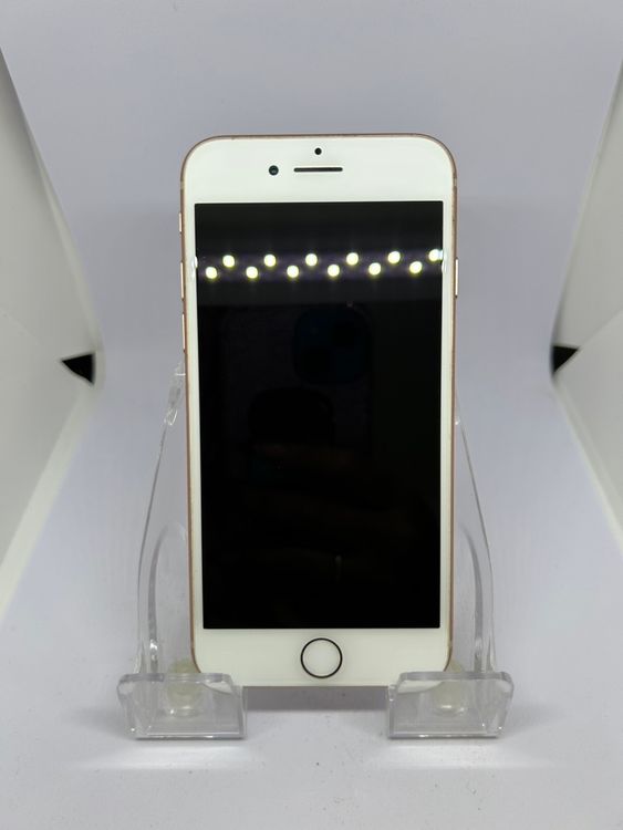 ��SIM�ե꡼ iPhone8 64GB �������
