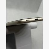 ��SIM�ե꡼ iPhoneSE ��3���� 64GB �������饤�� �Хåƥ꡼80%