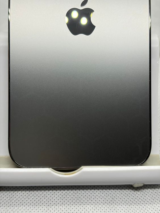 ���Хåƥ꡼83% SIM�ե꡼ iPhone13Pro 128GB ����ե�����