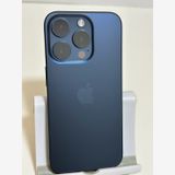 ���Хåƥ꡼80% SIM�ե꡼ iPhone15Pro 256GB �֥롼�����˥���