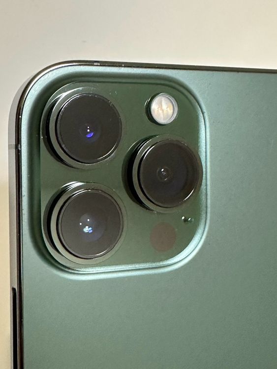 ���Хåƥ꡼80% SIM�ե꡼ iPhone13ProMax 256GB �ߥåɥʥ��ȥ��꡼��