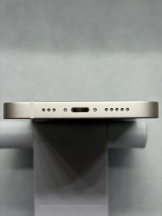 ���Хåƥ꡼87% ����Ʊ�� SIM�ե꡼ iPhone13 128GB �������饤��