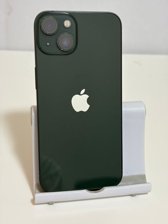 ���Хåƥ꡼83% SIM�ե꡼ iPhone13 256GB ���꡼��