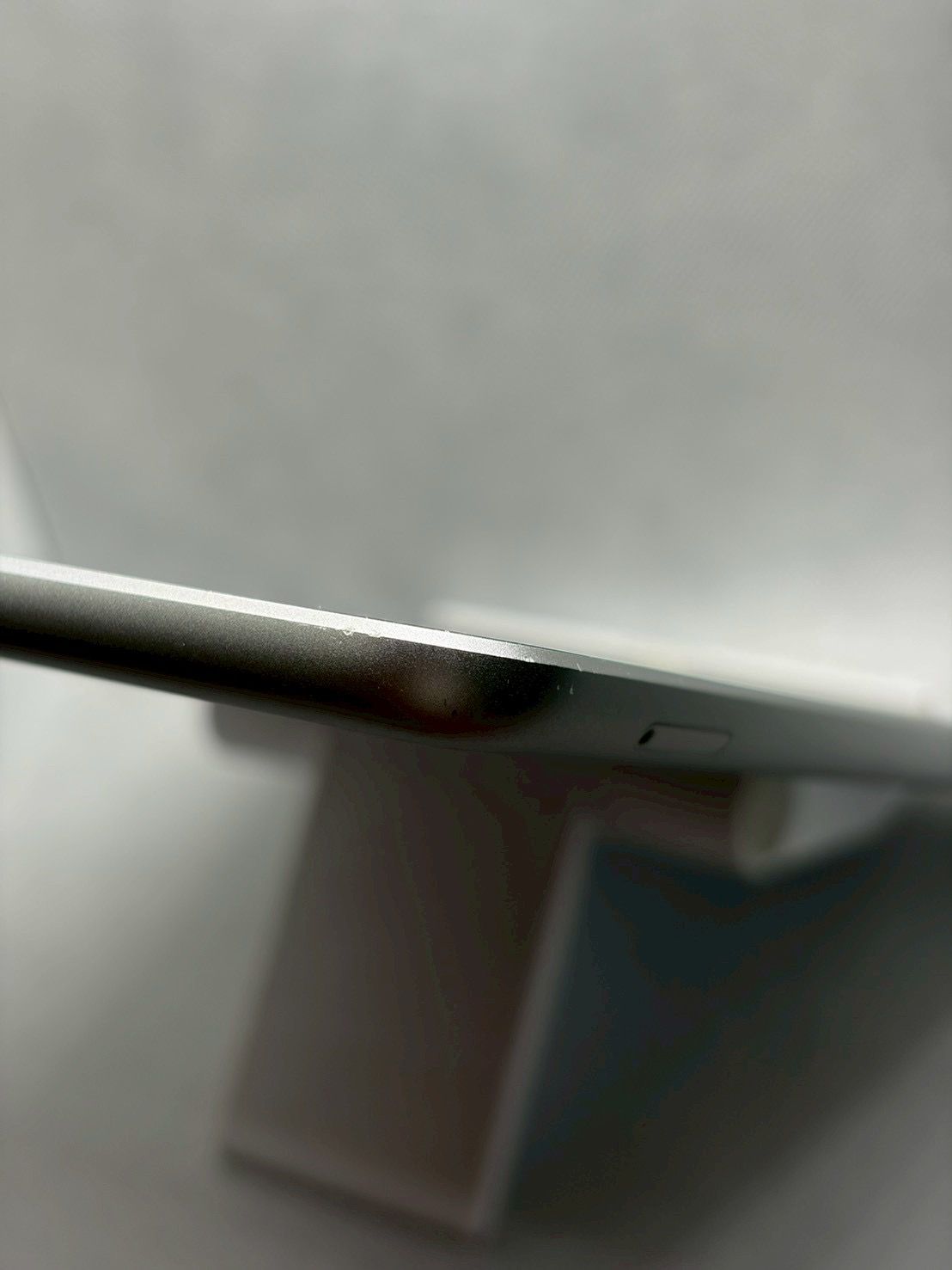 ムスビー｜○SIMフリー iPad 第6世代 32GB グレー【iPad(第6世代
