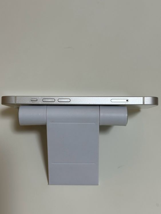 ��SIM�ե꡼ iPhone13 128GB �������饤��
