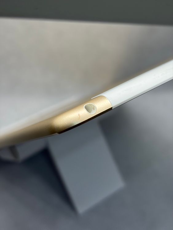 ��iPad Air 2 16GB ������� Softbank