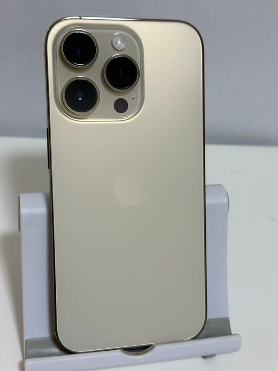 ���Хåƥ꡼85% SIM�ե꡼ iPhone14Pro 256GB �������