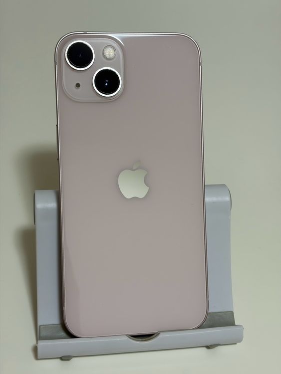 ���Хåƥ꡼86% SIM�ե꡼ iPhone13 128GB �ԥ�