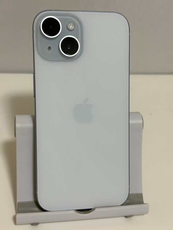 ���Хåƥ꡼91% SIM�ե꡼ iPhone15 128GB �֥롼
