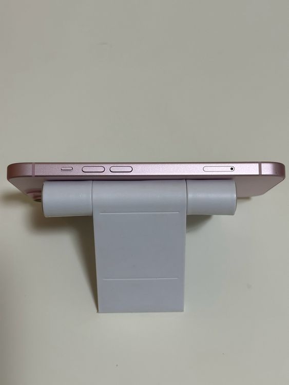 ���Хåƥ꡼100% ����Ʊ�� SIM�ե꡼ iPhone15 128GB �ԥ�