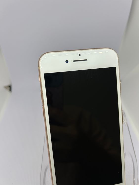 ��SIM�ե꡼ iPhone8  64GB ������� �Хåƥ꡼80%