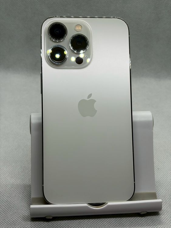 ���Хåƥ꡼100% Ķ���� SIM�ե꡼ iPhone13Pro 256GB ����С�