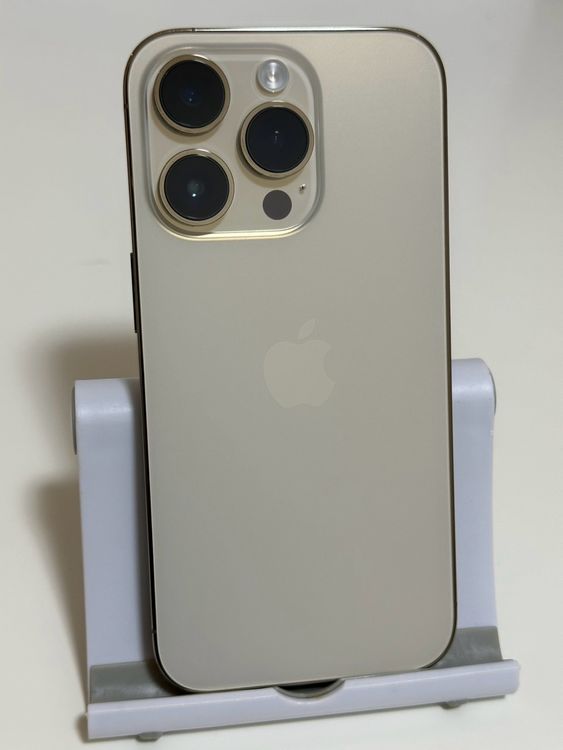 ���Хåƥ꡼100% ���� SIM�ե꡼ iPhone14Pro 256GB �������