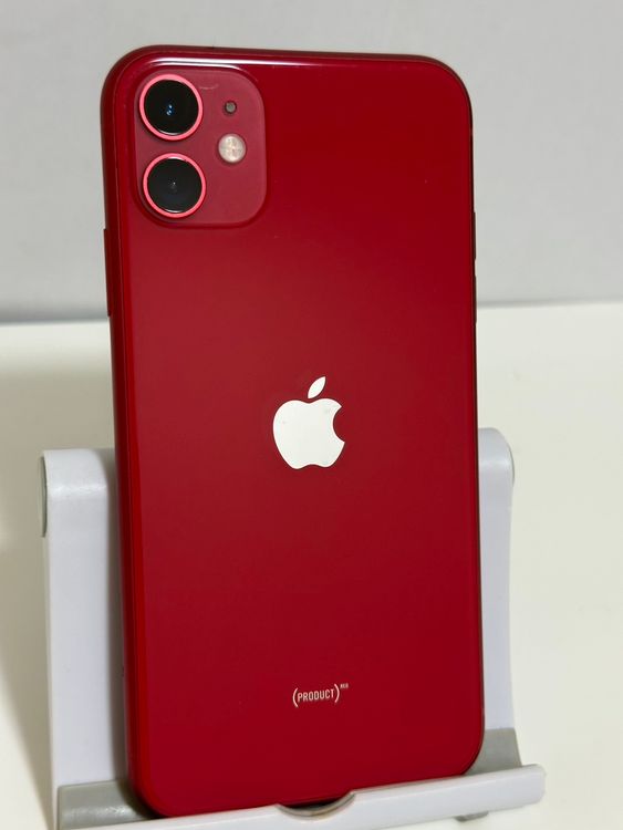 ���Хåƥ꡼81% SIM�ե꡼ iPhone11 128GB ��å�